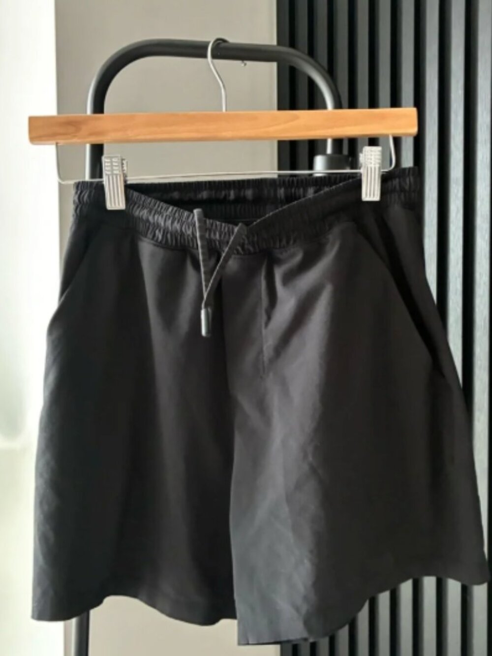 Men's Lululemon Black Pacebreaker Shorts XS (7”)